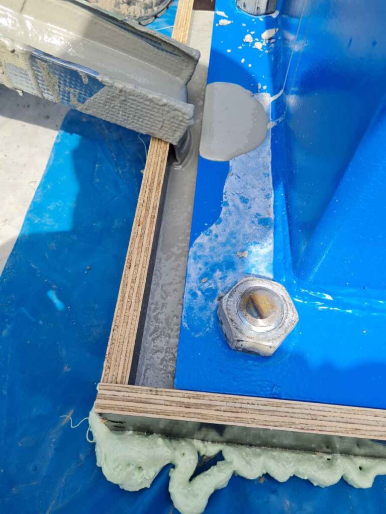 Aanbrengen van gietmortel in bekisting